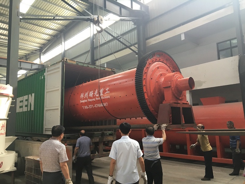 球磨机发货现场